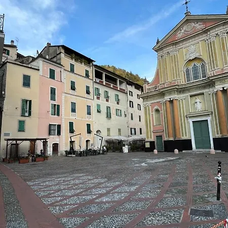 In Piazza * 多尔切阿夸